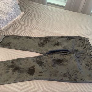 Kardashlan gray leggings